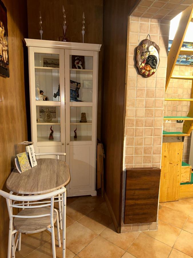 Апартаменти Tiny House - Spaccanapoli Екстер'єр фото
